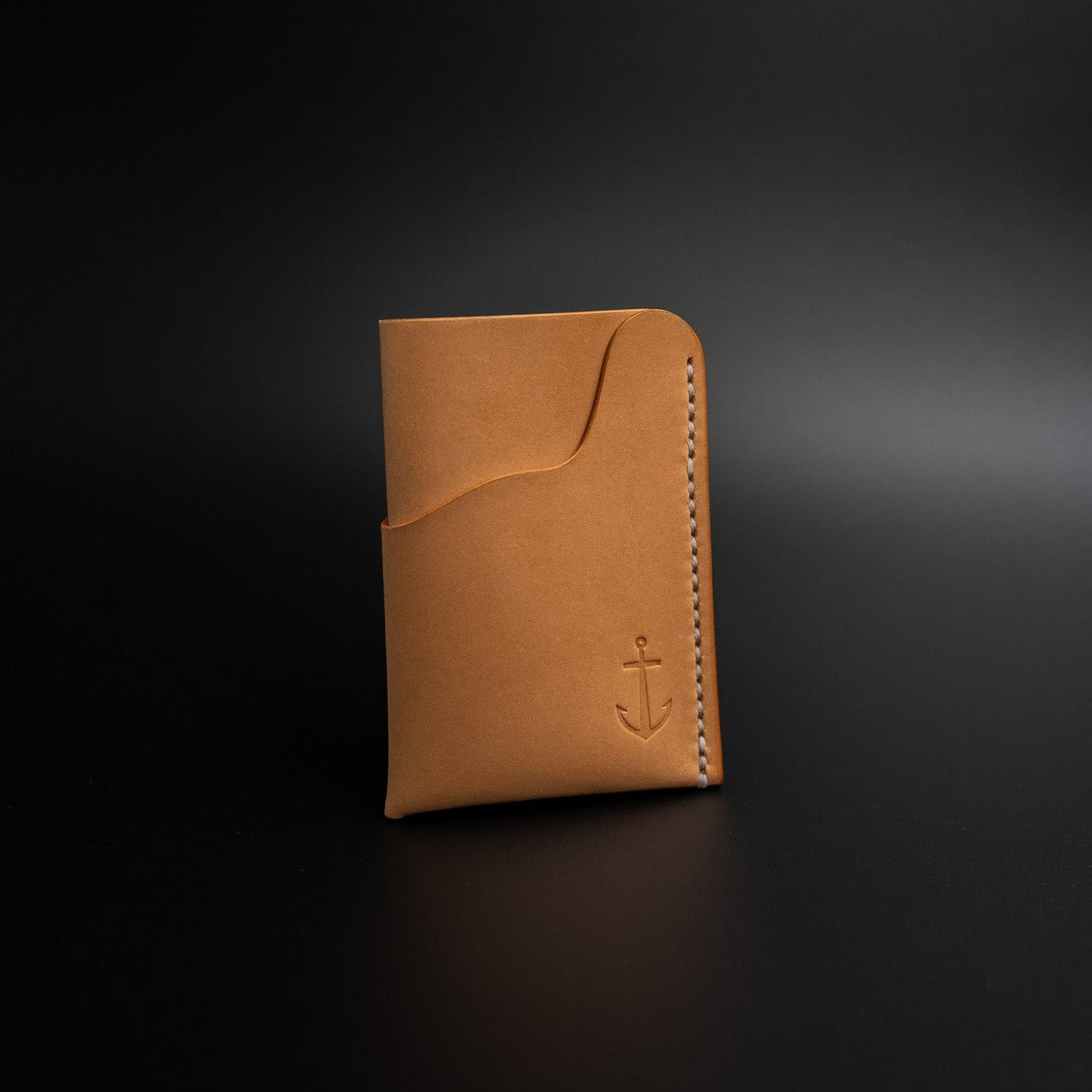Natural vertical leather wallet