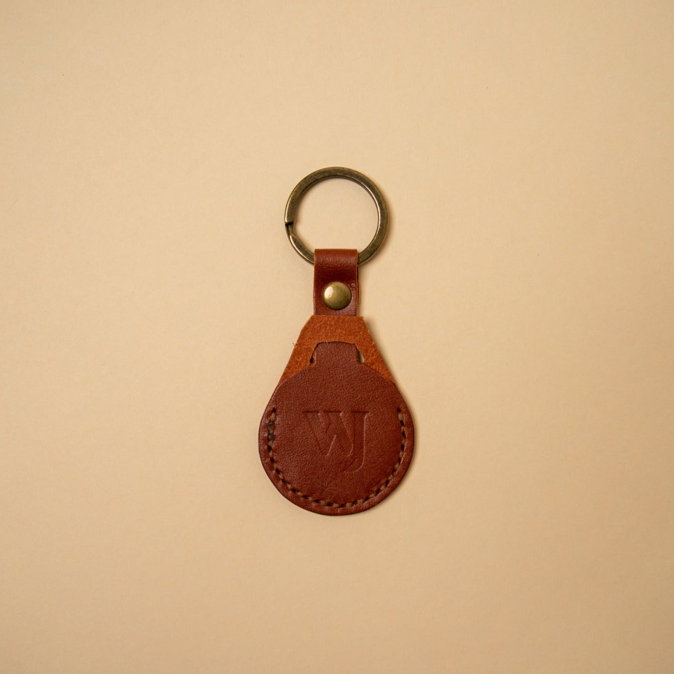 Chestnut brown leather with natural brass hardware